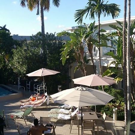 Grand Palm Plaza Hotel Fort Lauderdale Bagian luar foto