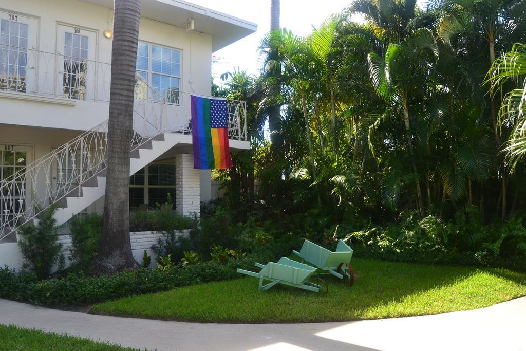 Grand Palm Plaza Hotel Fort Lauderdale Bagian luar foto